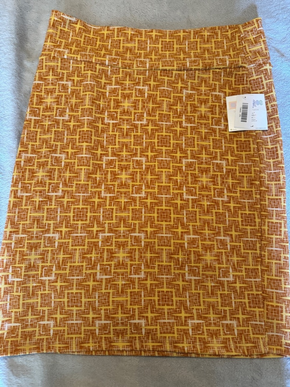 LuLaRoe Mustard Yellow & Cream Geometric Pencil Skirt